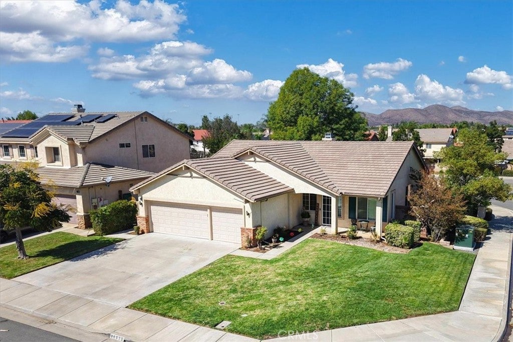 28620 Country Rose Ln