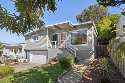 Photo of 247 Lauren Avenue, Pacifica, CA 94044 (MLS # ML82064961)