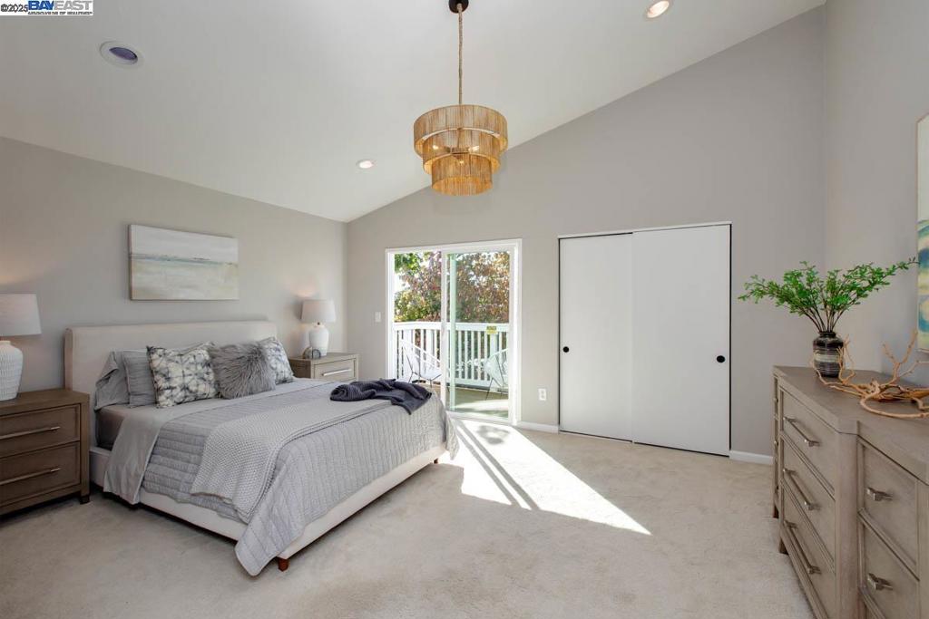 HARBOR BAY - Residential