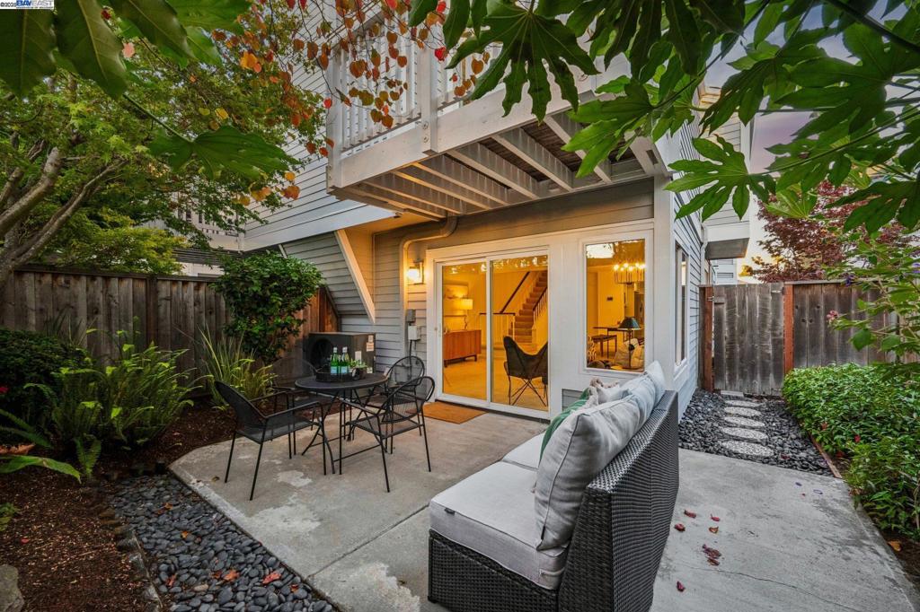 HARBOR BAY - Residential