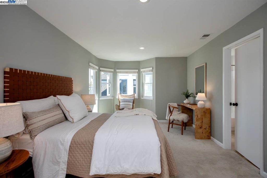 HARBOR BAY - Residential