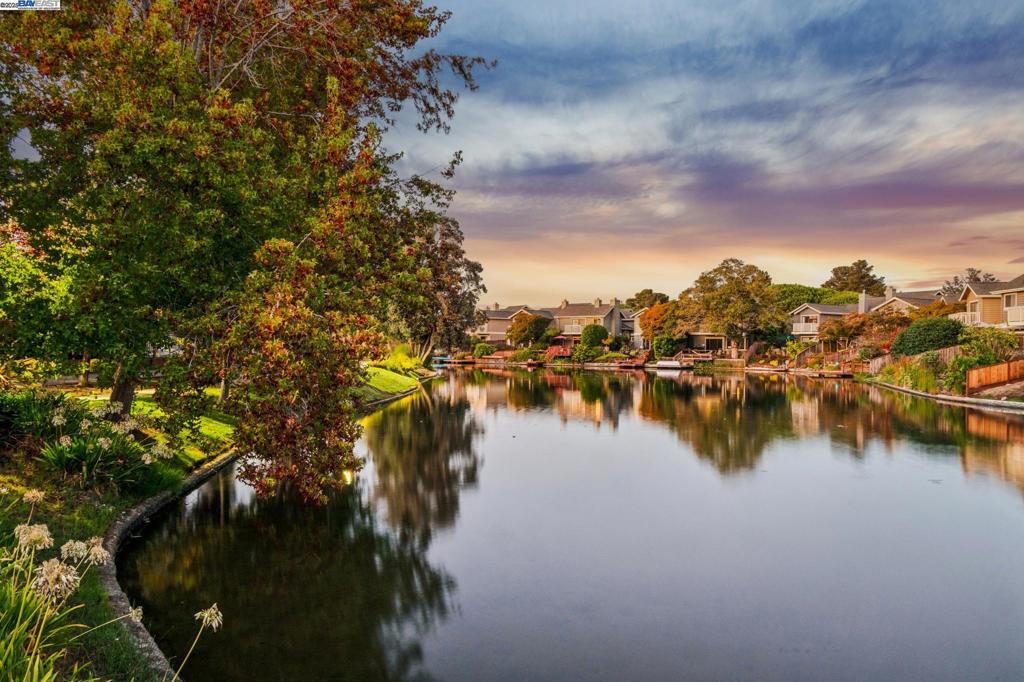 HARBOR BAY - Residential