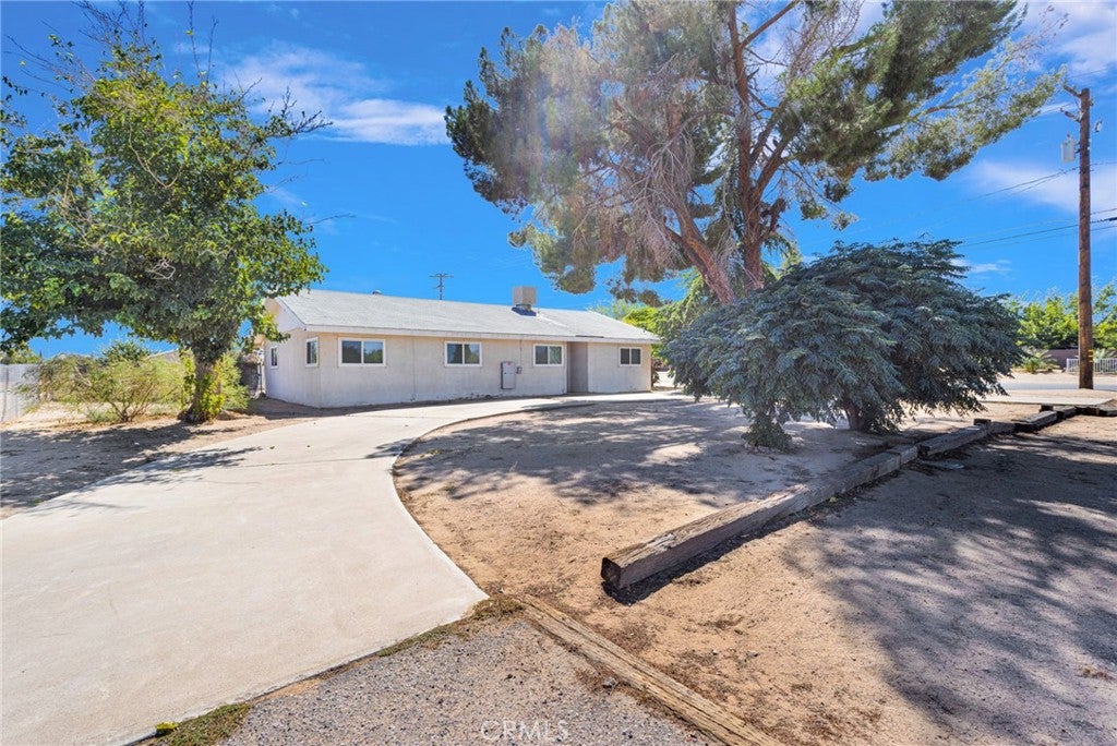 13015 La Habra