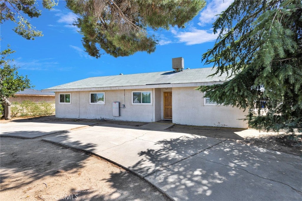 13015 La Habra