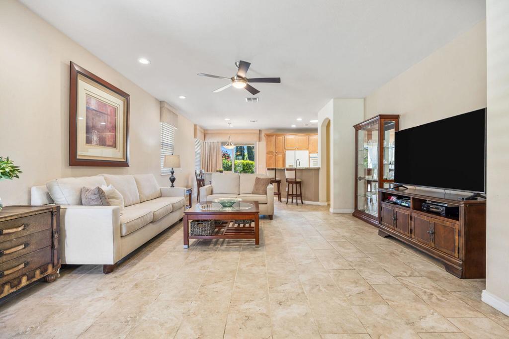 80265 Avd Linda Vista