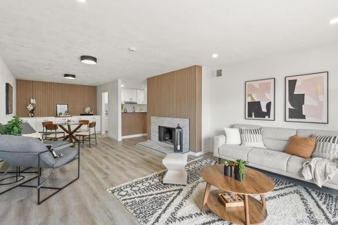 3940 Dove St 312 San Diego CA 92103