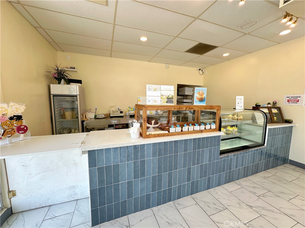 This is a rare opportunity to start your own business in a prime Arcadia location on Duarte Road. The space is approximately 900 square feet with an incredibly low rent of just $2,000 per month—the lowest in LA County. Currently operating as a bakery boutique, the space features a small hood and oven at the back, offering flexibility for a variety of food concepts. The seller is relocating to a larger facility, making this an ideal setup for a new bakery, a pickup location, or any other food-related use. The shopping center is very close to Arcadia High School and is home to several well-established concepts, including a popular ice cream shop and noodle restaurants. With the newly renovated Dollar Tree, the center attracts strong daily foot traffic, making it an excellent choice for a food business looking for visibility and steady customer flow.