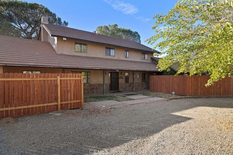 40721 25th W Palmdale CA 93551