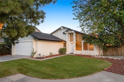 Photo of 27502 Caraway LN, Saugus, CA 91350 (MLS # DW26225313)