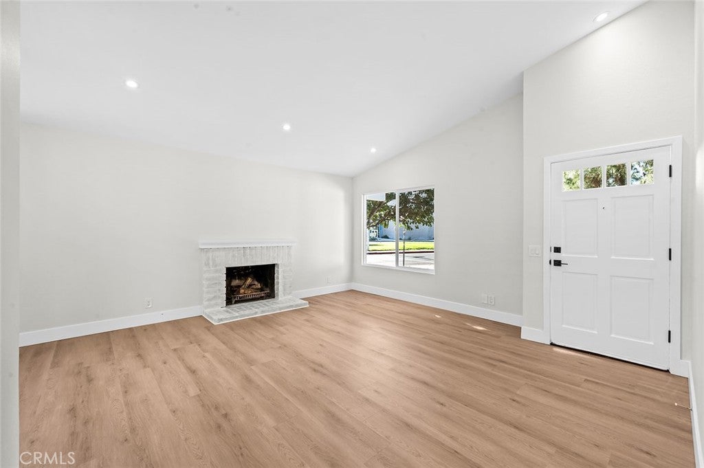 27502 Caraway