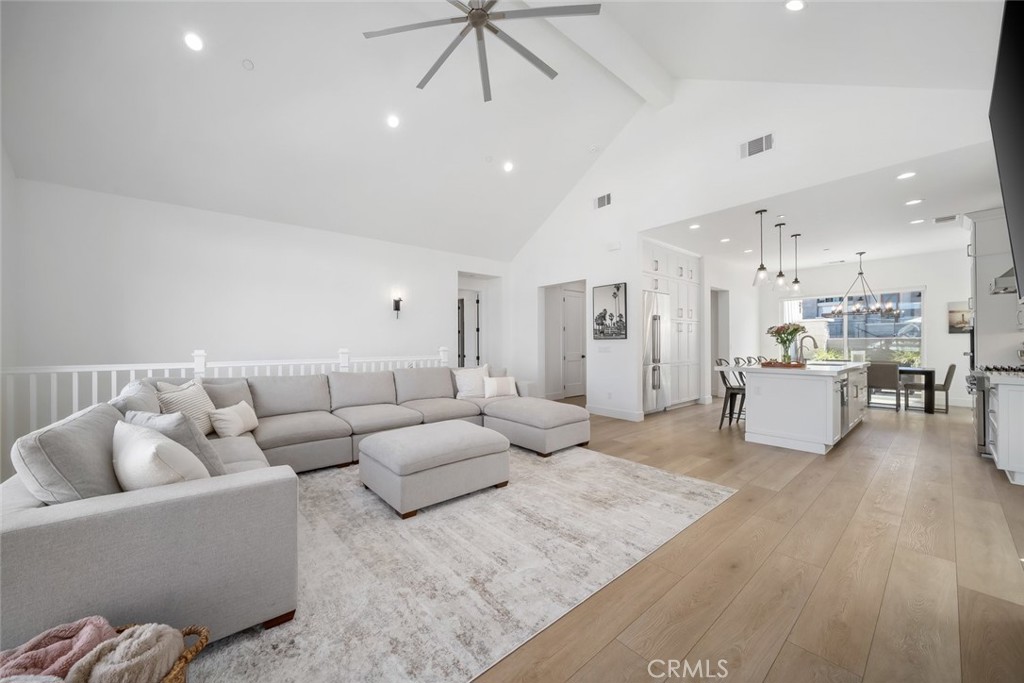 4019 Hillside Drive