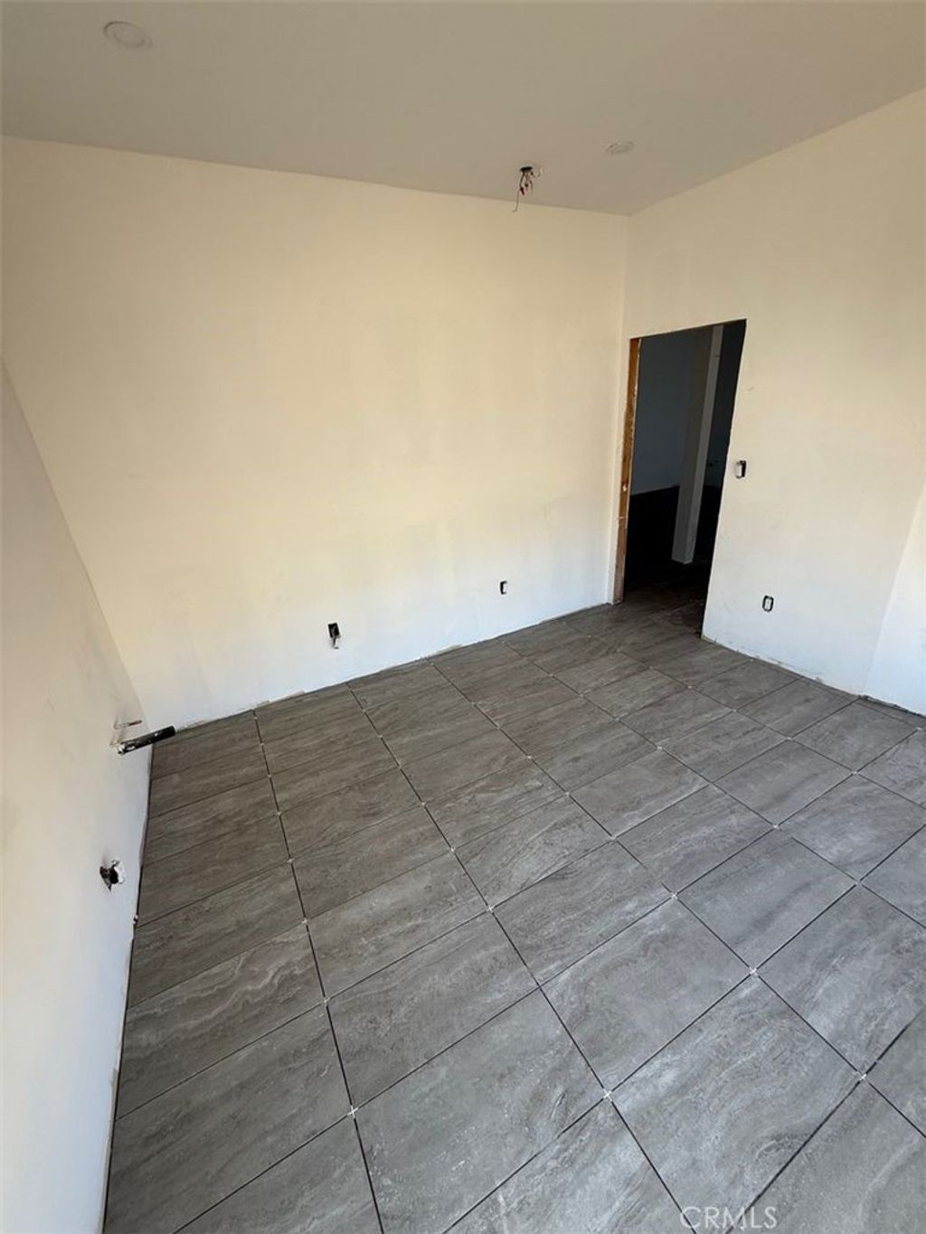 listing image 130721440624687669328