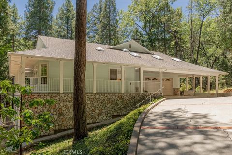 Photo of 36 Lodge Court, Magalia, CA 95954 (MLS # PA26104858)