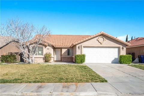 Photo of 13229 Great Falls Ave, Victorville, CA 92395 (MLS # BB26046735)