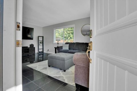 2417 Andre Lane Turlock CA 95382