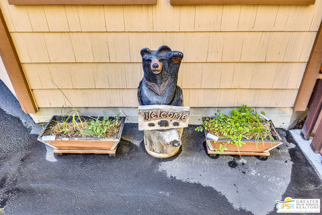 Pine cove - Residential