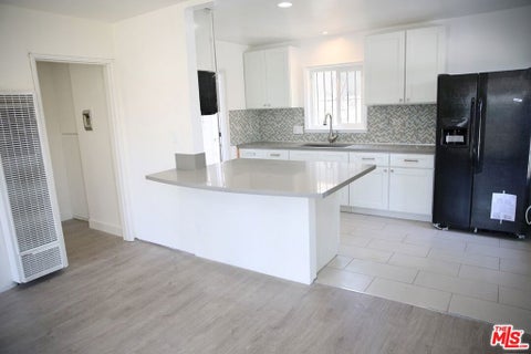 Photo of 1154 N Virgil Avenue #2, Los Angeles, CA 90029 (MLS # 26989537)