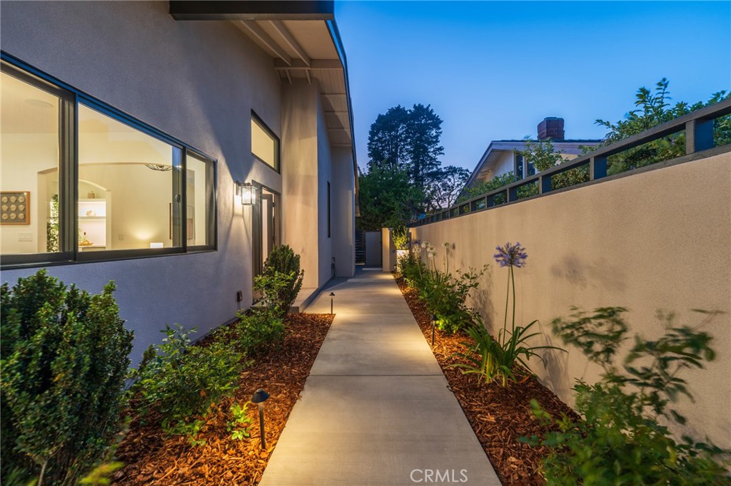 35 Beachcomber Drive
