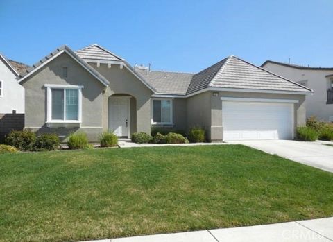 Photo of 28818 Sherborn Court, Menifee, CA 92584 (MLS # SW26053649)