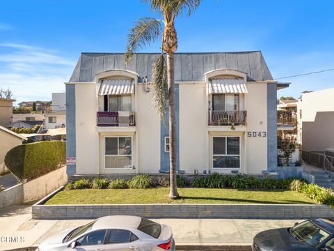 Photo of 5043 Denny Avenue #8, Los Angeles, CA 91601 (MLS # P1-25423)