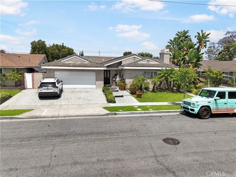 15332 Shasta Lane Huntington Beach CA 92647