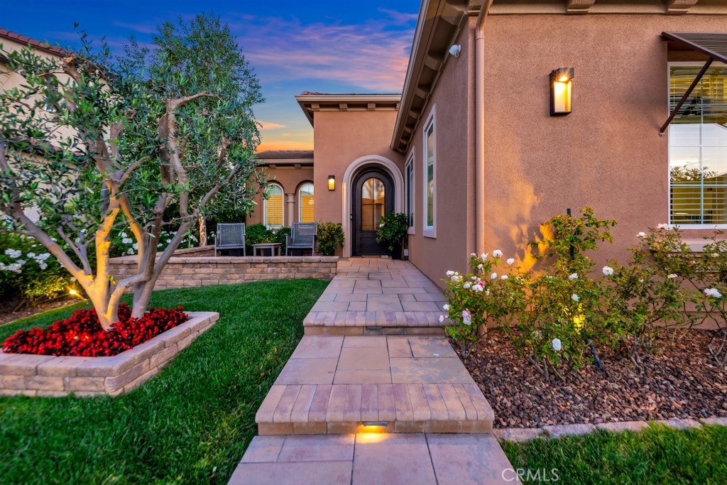 6888 Copper Creek