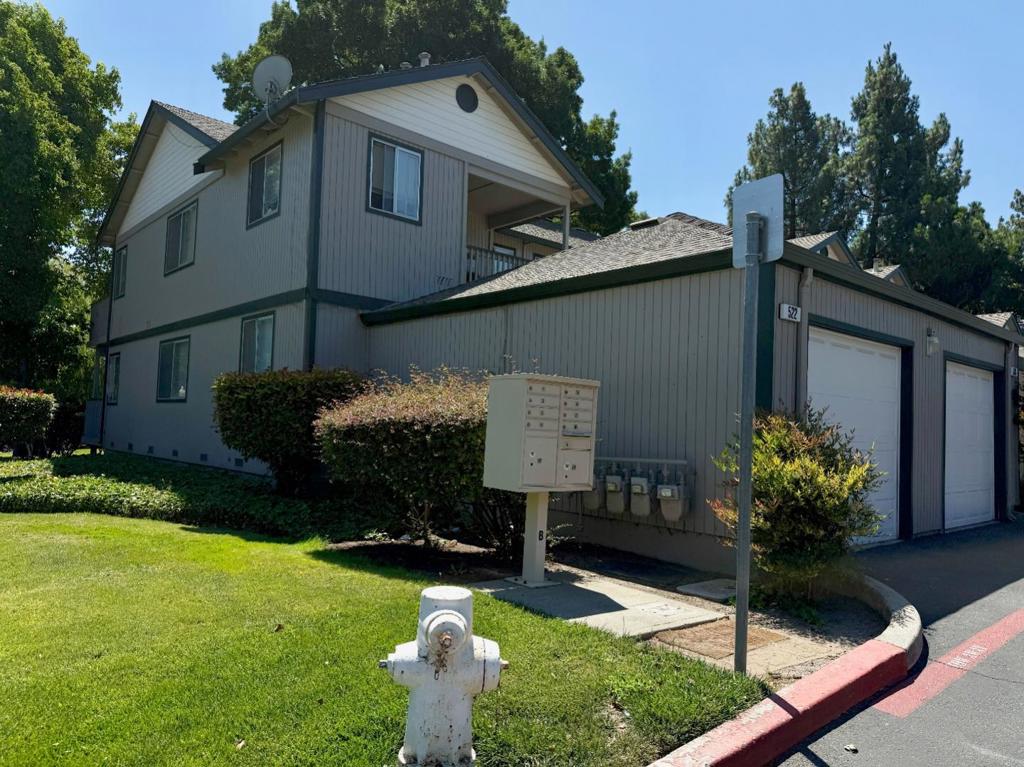 522 Lancaster Lane