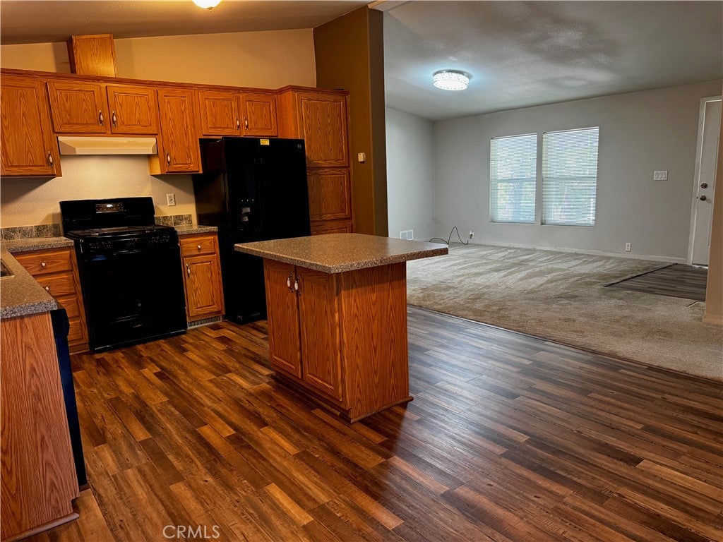 50889 Road 425 10