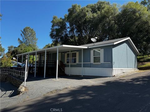 Photo of 50889 Road 425 #10, Oakhurst, CA 93644 (MLS # FR26113635)