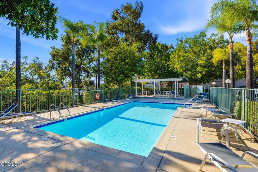 Villa Heights (Charles St.)-286 - Residential