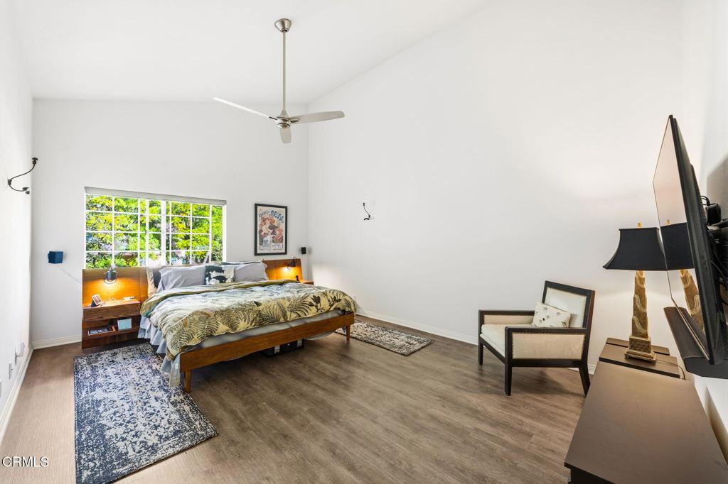 Villa Heights (Charles St.)-286 - Residential