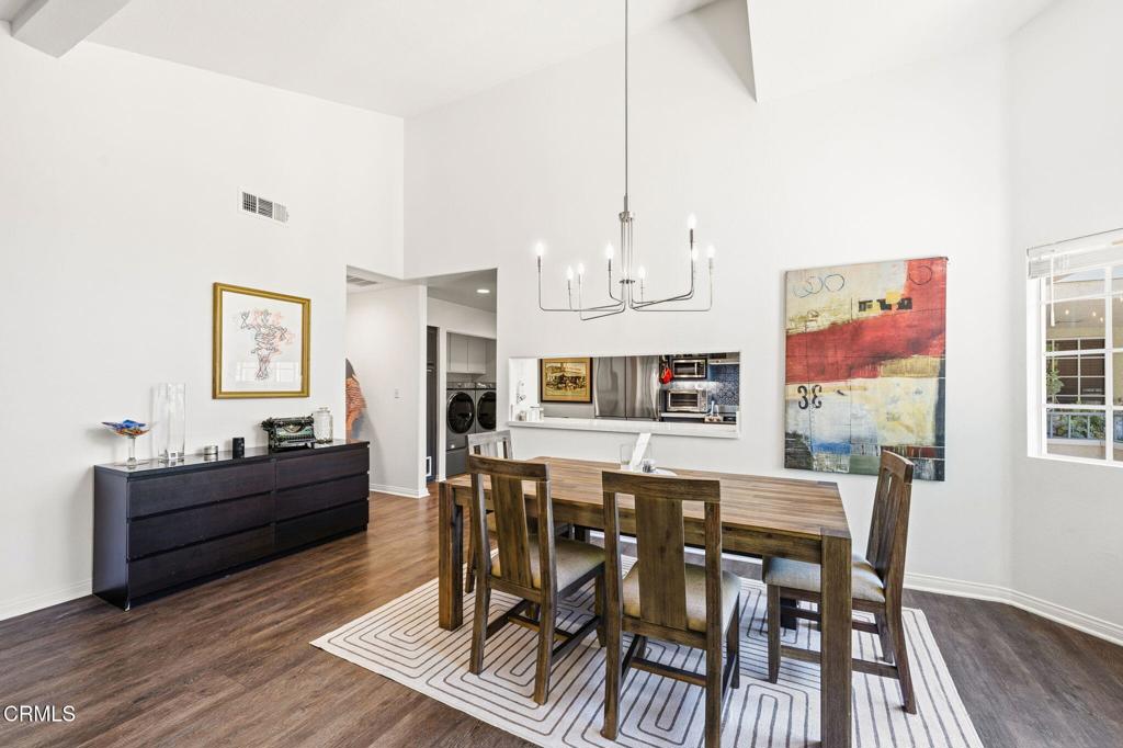 Villa Heights (Charles St.)-286 - Residential