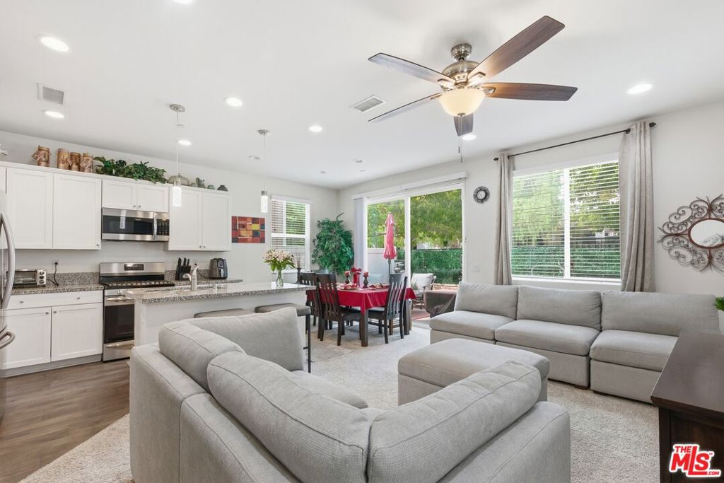 Photo 1 of 22 — 22820 W Olive Way, West Hills, CA 91304