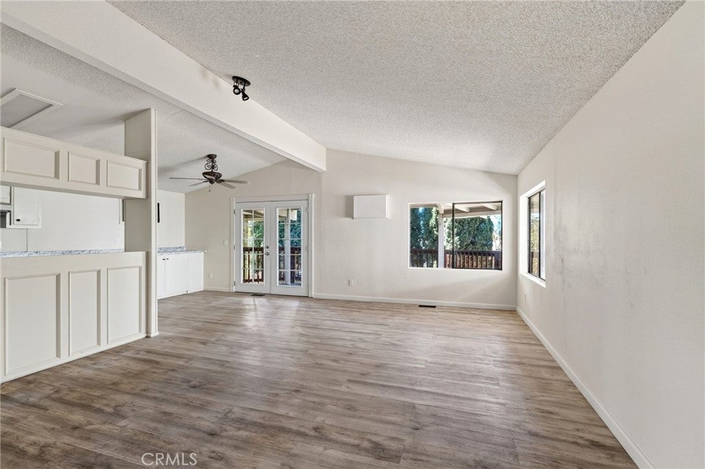 3921 Villa Avenue