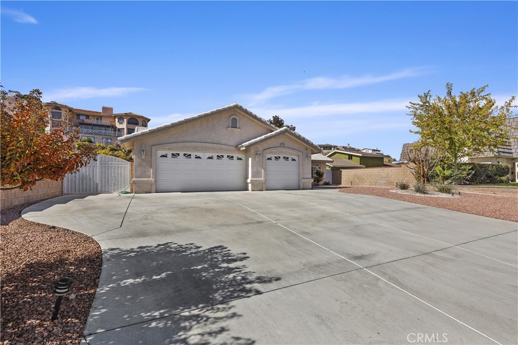 13660 SPRING VALLEY PKWY