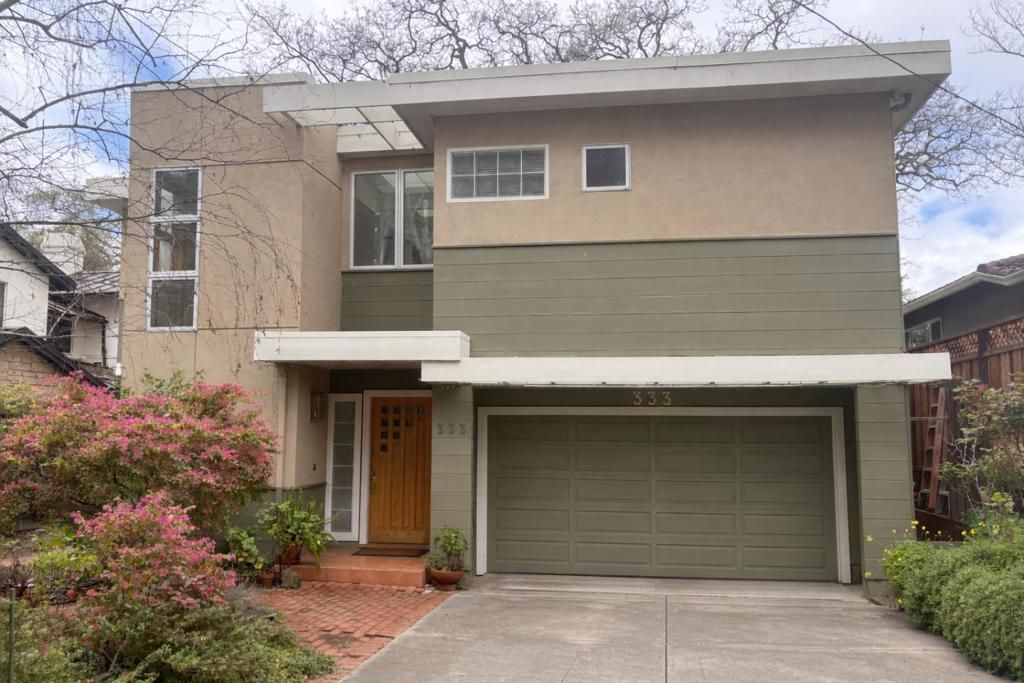 Photo of 333 Leland Avenue, Menlo Park, CA 94025 (MLS # ML82042698)