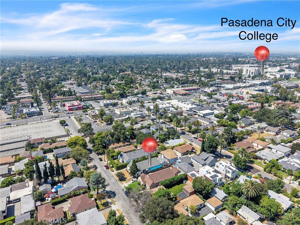 79 N Berkeley Avenue