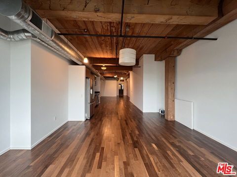 Photo of 530 S Hewitt Street #351, Los Angeles, CA 90013 (MLS # 26832935)