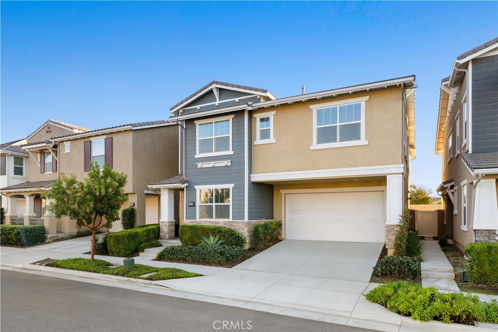 13873 La Pradera Way