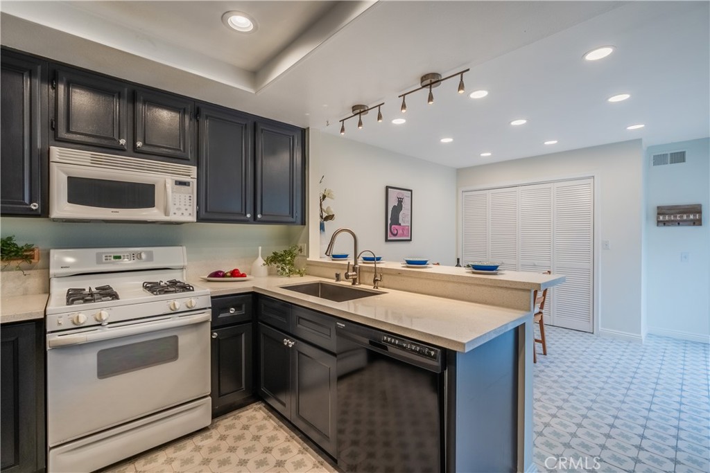 Cambridge Court (CC) - Residential