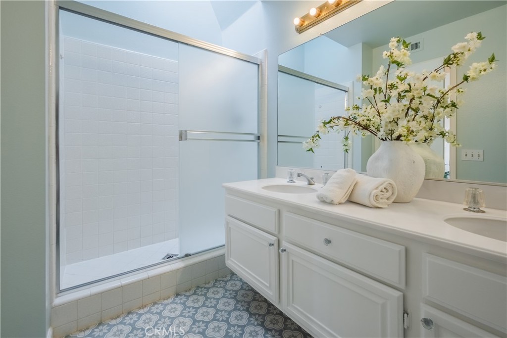 Cambridge Court (CC) - Residential