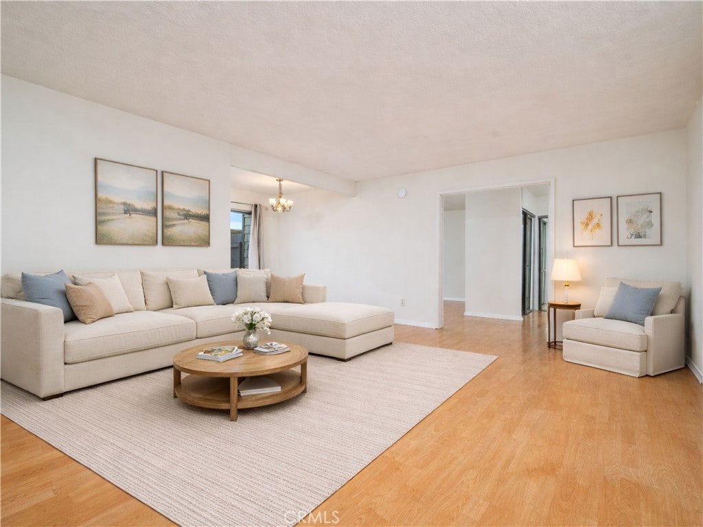 960 E Bonita Avenue 91