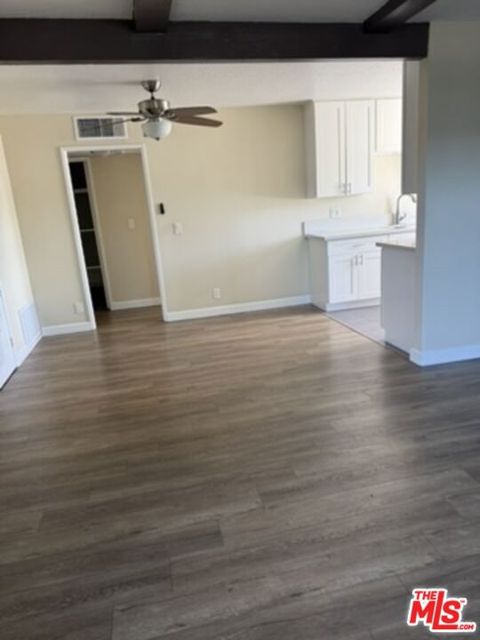 Photo of 7504 Sepulveda Boulevard, Van Nuys, CA 91405 (MLS # 26689789)