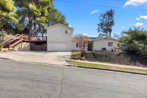 9307 Dalehurst Rd Santee CA 92071