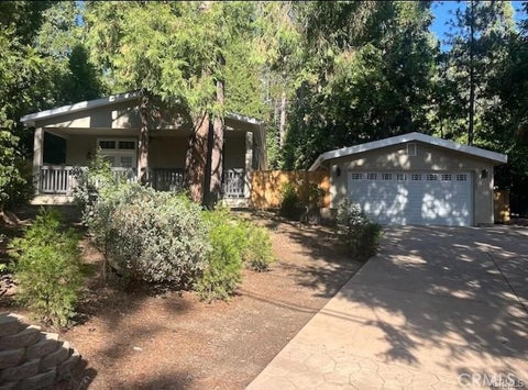 Photo of 25130 Fern Valley RD, Idyllwild, CA 92549 (MLS # PW26186945)