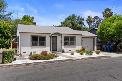 Photo of 4470 Olive Ave AVE, La Mesa, CA 91942 (MLS # 260016492SD)