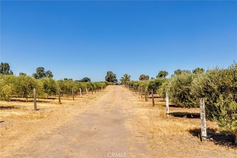 Tiny photo for 5055 Rancho La Loma Linda Drive, Paso Robles, CA 93446 (MLS # SC24168063)
