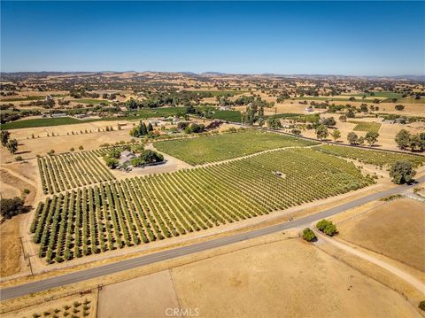 Tiny photo for 5055 Rancho La Loma Linda Drive, Paso Robles, CA 93446 (MLS # SC24168063)