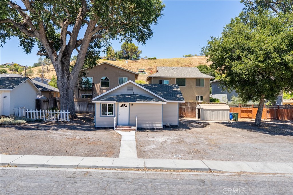 2925 Oak