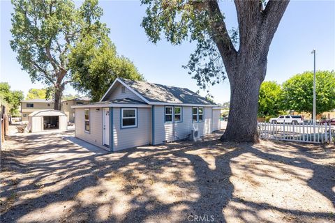 Tiny photo for 2925 Oak ST, Paso Robles, CA 93446 (MLS # SC26151131)